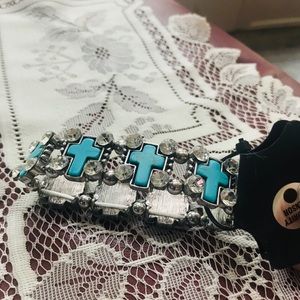 COPY - Shyanne turquoise one size bracelet NWT